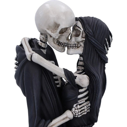 Nemesis Now Eternal Kiss Gothic Skeletons Figurine 24cm