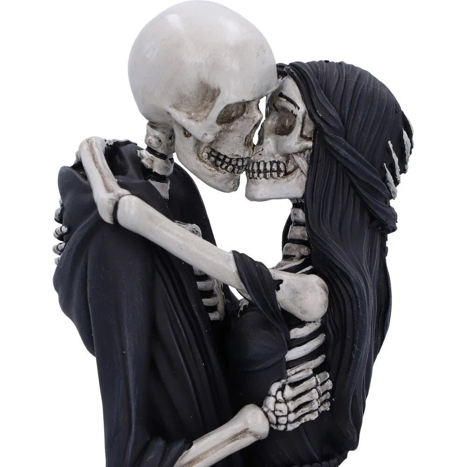 Nemesis Now Eternal Kiss Gothic Skeletons Figurine 24cm